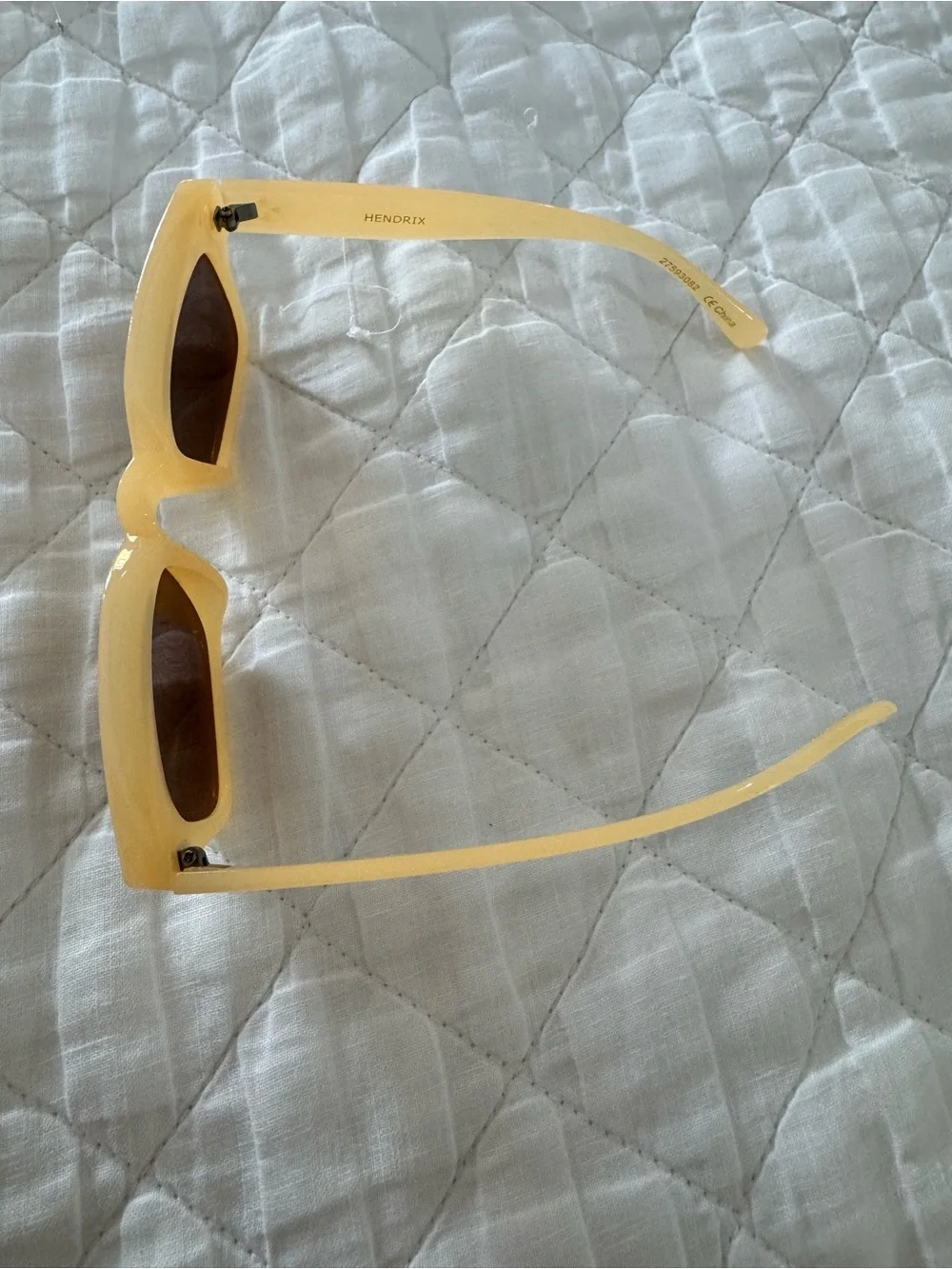 I-Sea Hendrix Yellow Rectangular Sunglasses
